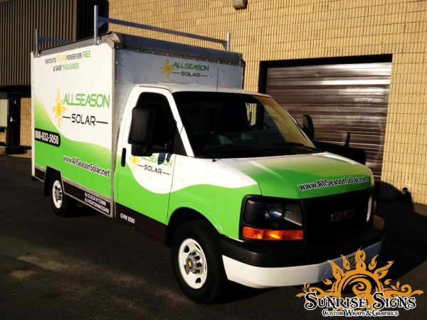 Contractor box truck and trailer wraps